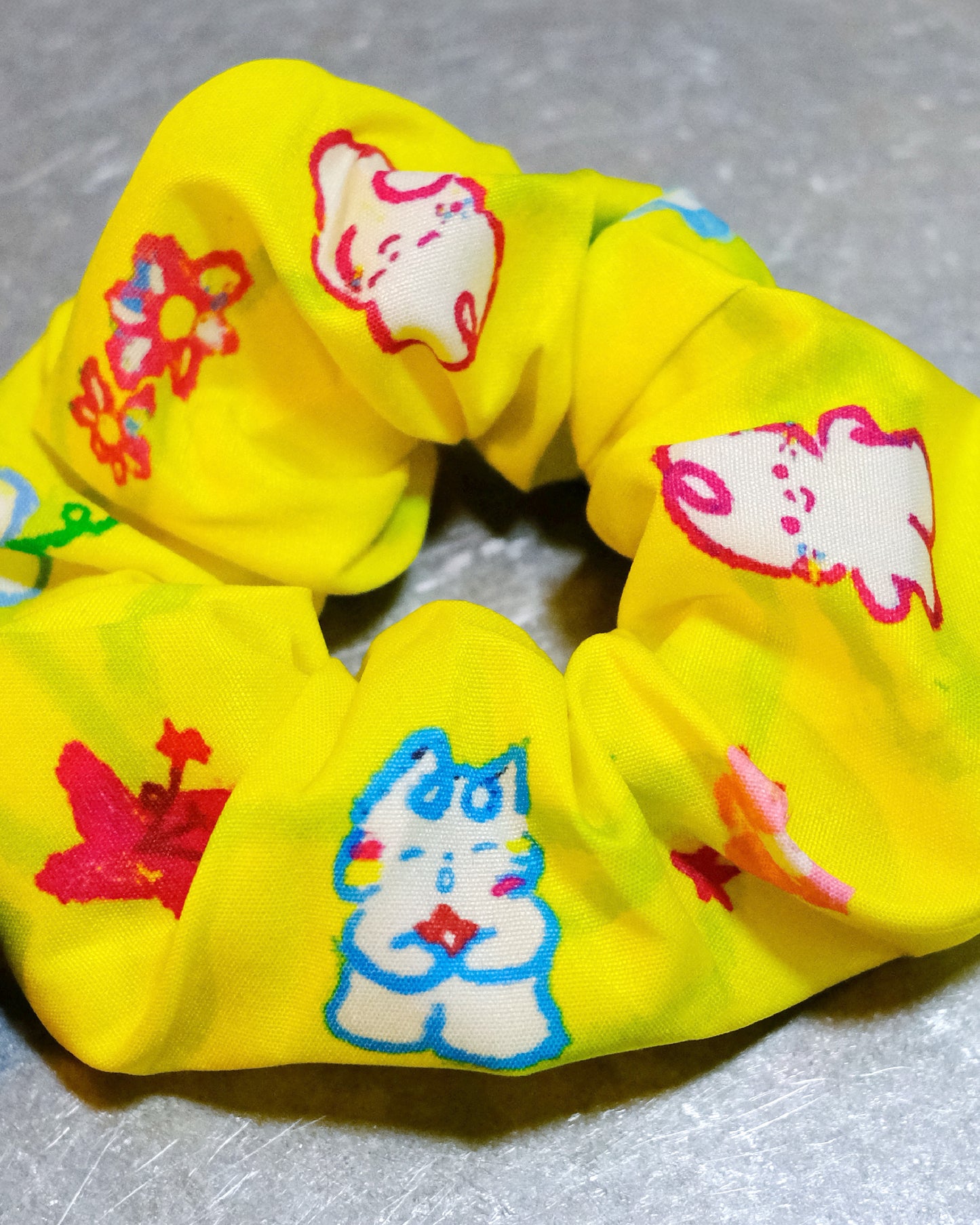 Loop the summer! Hair Tie