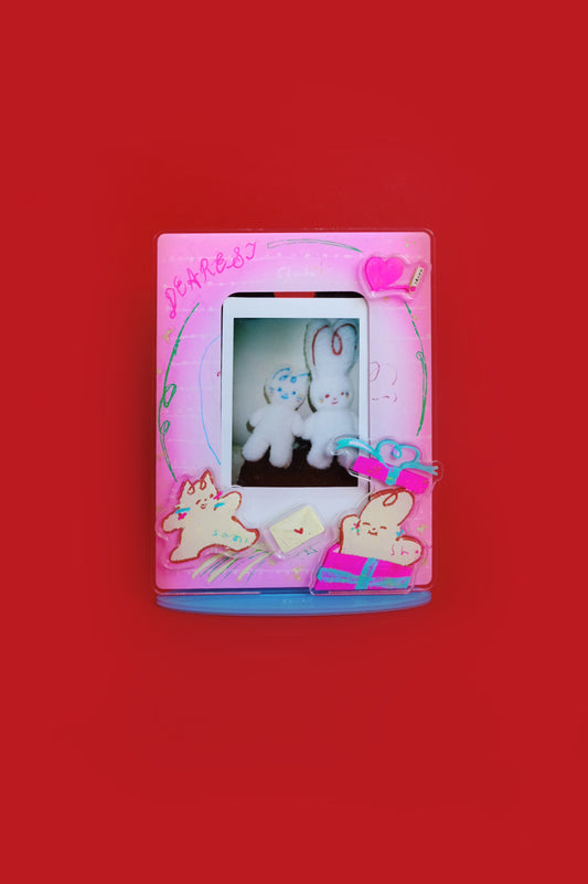 A Love Letter - Magnetic Photo Stand