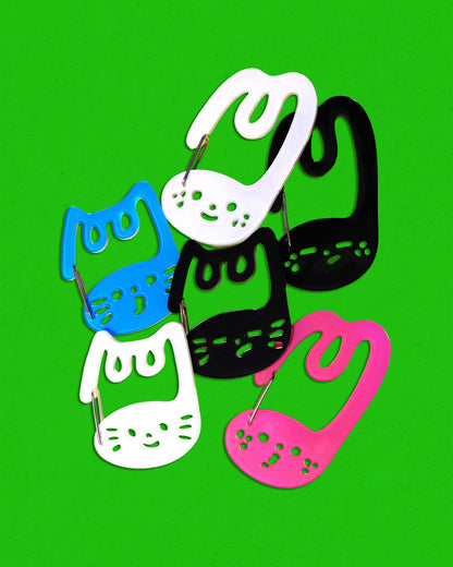 A Carabiner (Random Pick)